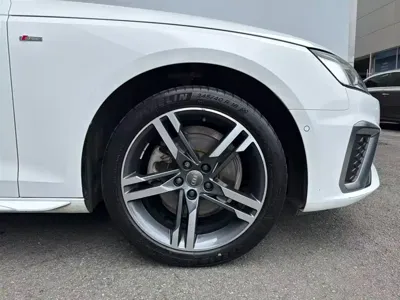 Audi A4L 2020, 100100 км, за 17186.25 USD - фото 17