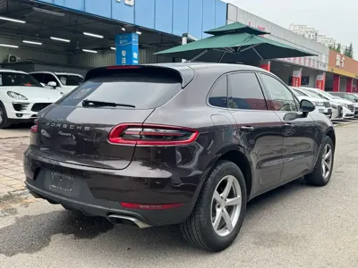 Porsche Macan 2015, 74000 км, за 18098.53 USD