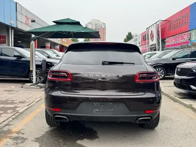 Porsche Macan 2015, 74000 км, за 18098.53 USD