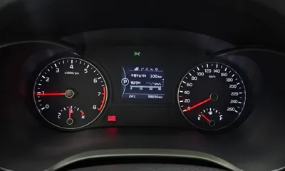 Kia K5 2016, 98634 км, за 6482.09 USD - фото 8