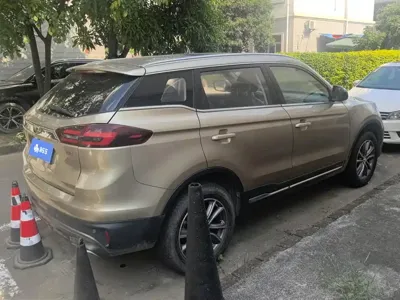 Geely Boyue 2018, 76700 км, за 3542.6 USD