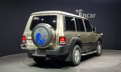 Hyundai Galloper 2000, 156048 км, за 3610.35 USD