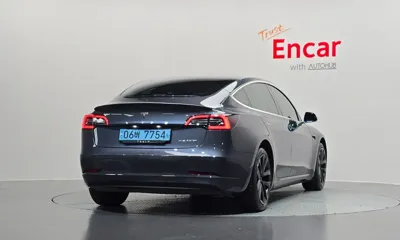 Tesla Model 3 2020, 112033 км, за 17486.83 USD