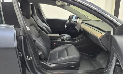 Tesla Model 3 2020, 112033 км, за 17486.83 USD - фото 26
