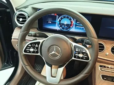 Mercedes-Benz E-Class 2020, 57699 км, за 30649.64 USD - фото 11