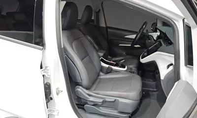 ChevroletGMDaewoo Bolt EV 2019, 93343 км, за 10437.18 USD - фото 26