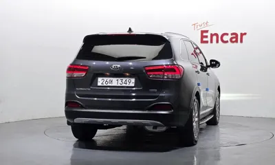 Kia Sorento 2016, 170198 км, за 6564.26 USD