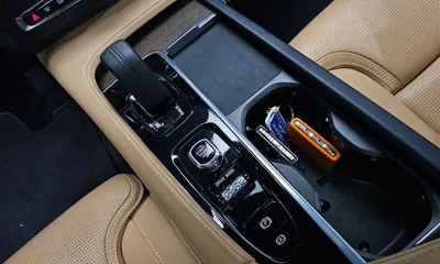 Volvo V90 2021, 43263 км, за 24377.55 USD - фото 9