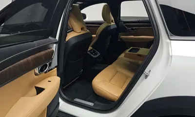 Volvo V90 2021, 43263 км, за 24377.55 USD - фото 11
