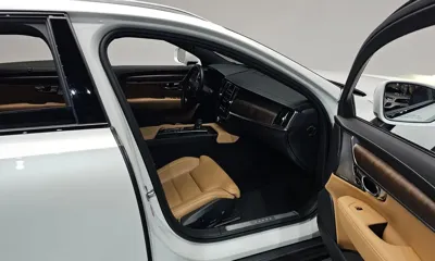 Volvo V90 2021, 43263 км, за 24377.55 USD - фото 26