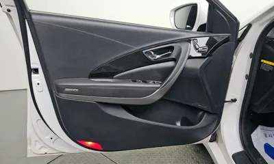 Hyundai Grandeur 2015, 171592 км, за 4495.12 USD - фото 24