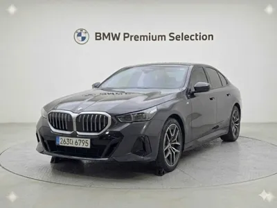 BMW 5-Series · 2024 год