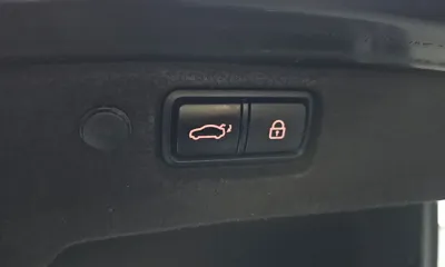 Kia K7 2017, 133340 км, за 6937.56 USD - фото 20