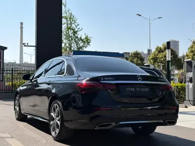 Mercedes-Benz E-Class 2022, 45000 км, за 36623.77 USD - фото 9
