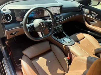 Mercedes-Benz E-Class 2022, 45000 км, за 36623.77 USD - фото 17