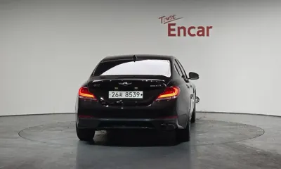 Genesis G70 2018, 102760 км, за 8402.26 USD