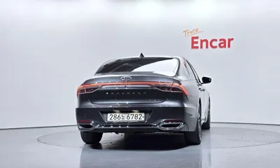 Hyundai Grandeur 2020, 96953 км, за 13676.91 USD