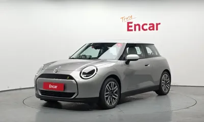 MINI Cooper · 2024 год