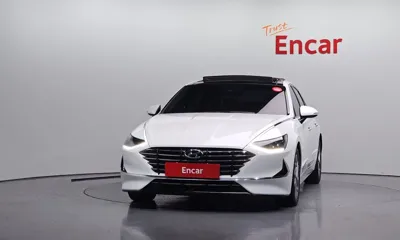 Hyundai Sonata 2020, 121910 км, за 8791.65 USD