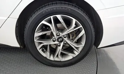 Hyundai Sonata 2020, 121910 км, за 8791.65 USD - фото 21