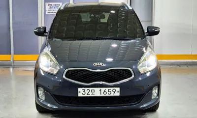 Kia Carens 2014, 149953 км, за 4485.47 USD