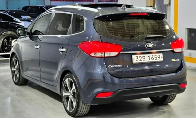 Kia Carens 2014, 149953 км, за 4485.47 USD