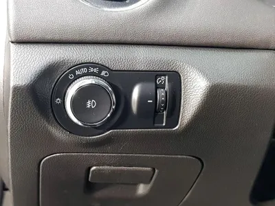 ChevroletGMDaewoo Cruze 2015, 133022 км, за 1634.5 USD - фото 11