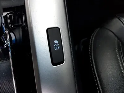 ChevroletGMDaewoo Cruze 2015, 133022 км, за 1634.5 USD - фото 15