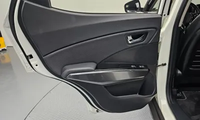 KG_Mobility_Ssangyong TIBOLI 2022, 43849 км, за 10343.49 USD - фото 25