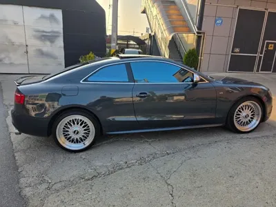 Audi S5 2009, 180000 км, за 7735.81 USD