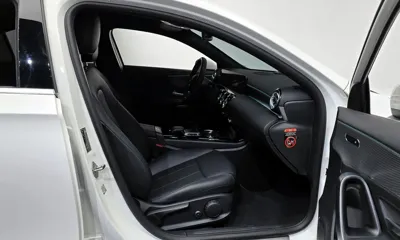 Mercedes-Benz A-Class 2022, 9380 км, за 18211.91 USD - фото 11