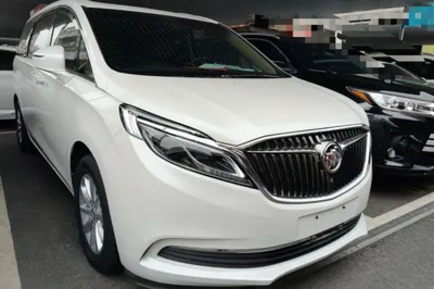 Buick GL8 2017, 171000 км, за 16131 USD