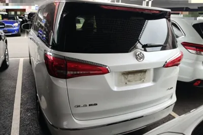 Buick GL8 2017, 171000 км, за 16131 USD