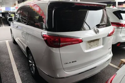Buick GL8 2017, 171000 км, за 16131 USD - фото 13