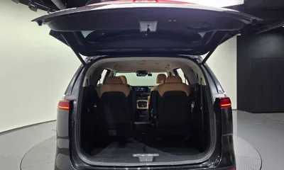 Kia Canival 2023, 142206 км, за 11459.29 USD - фото 20