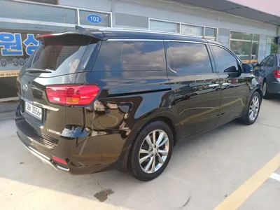 Kia Canival