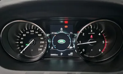 Land Rover Discovery Sport 2018, 99902 км, за 9051.87 USD - фото 8