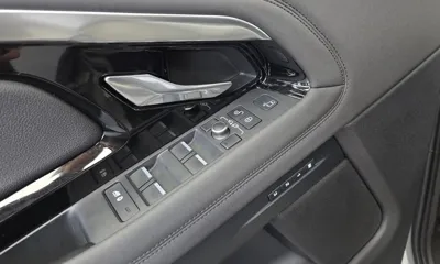 Land Rover Range Rover Evoque 2020, 44304 км, за 19561.51 USD - фото 33