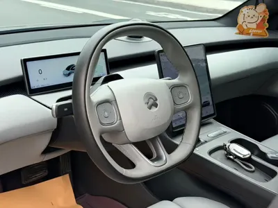 Nio ET5T 2023, 70000 км, за 16156.25 USD - фото 12