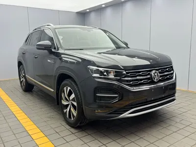 Volkswagen Tayron 2022, 48000 км, за 19743.41 USD