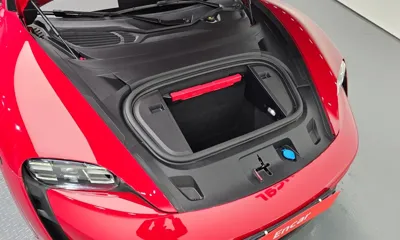 Porsche Taycan 2023, 22409 км, за 69706.88 USD - фото 6
