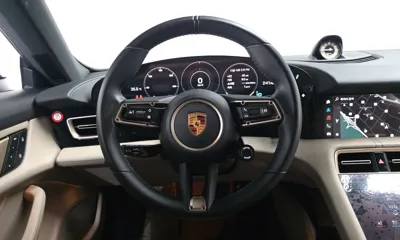 Porsche Taycan 2022, 38151 км, за 57654.75 USD - фото 12