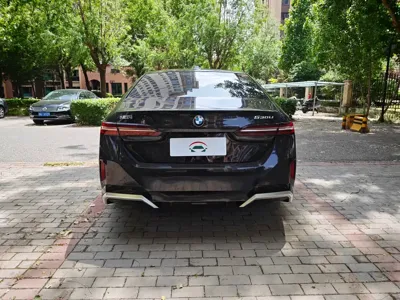 BMW 5 Series 2025, 35000 км, за 35019.92 USD
