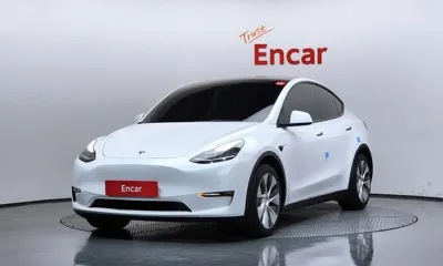 Tesla Model Y · 2021 год
