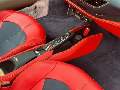 Ferrari F8 2021, 19000 км, за 382276.28 USD
