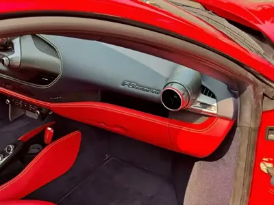 Ferrari F8 2021, 19000 км, за 382276.28 USD