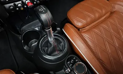 MINI Cooper 2019, 103155 км, за 8923.86 USD - фото 9