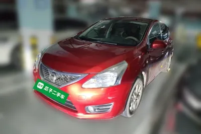 Nissan Tiida · 2011 год