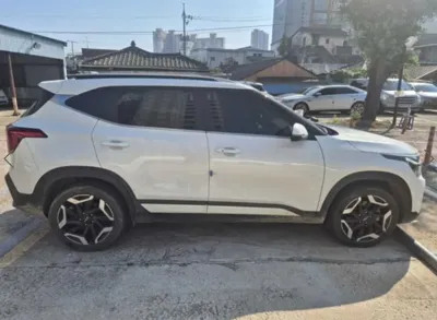 Kia Seltos 2024, 32097 км, за 16195.15 USD