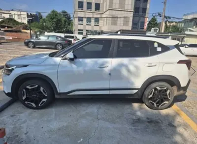 Kia Seltos 2024, 32097 км, за 16195.15 USD